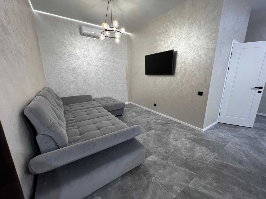 крутий ремонт плюс меблі та техніка, без %, у Ворзелі