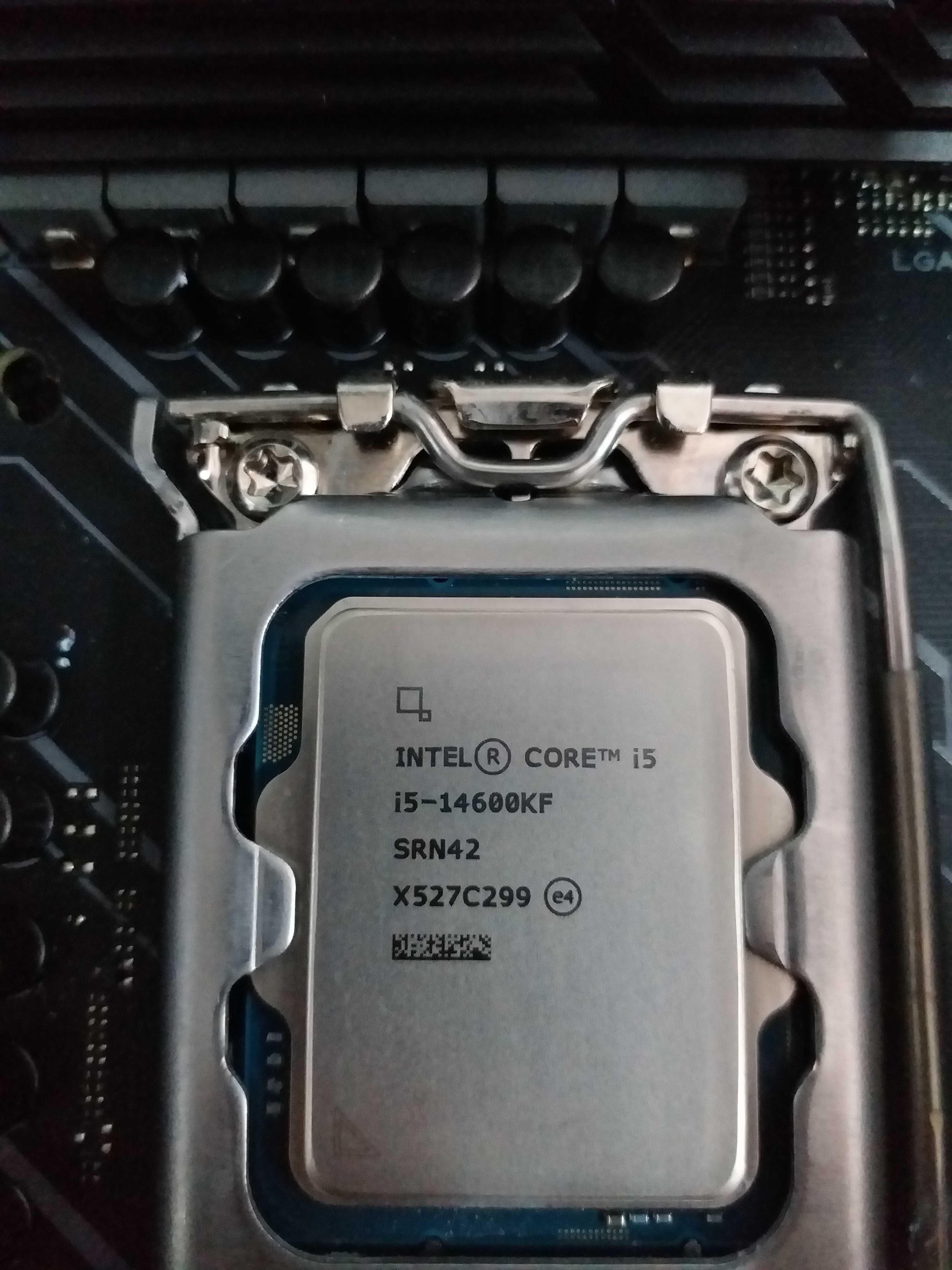 Топ комплект ASUS TUF Z690-PLUS+Intel I5 14600KF+DDR5 2x16Gb 6000MHz