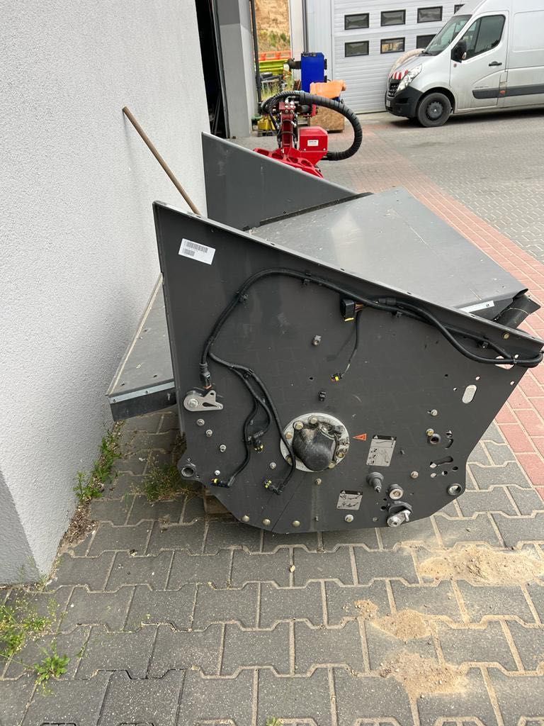 Rozdrabniacz słomy (Sieczkarnia) Class lexion 750