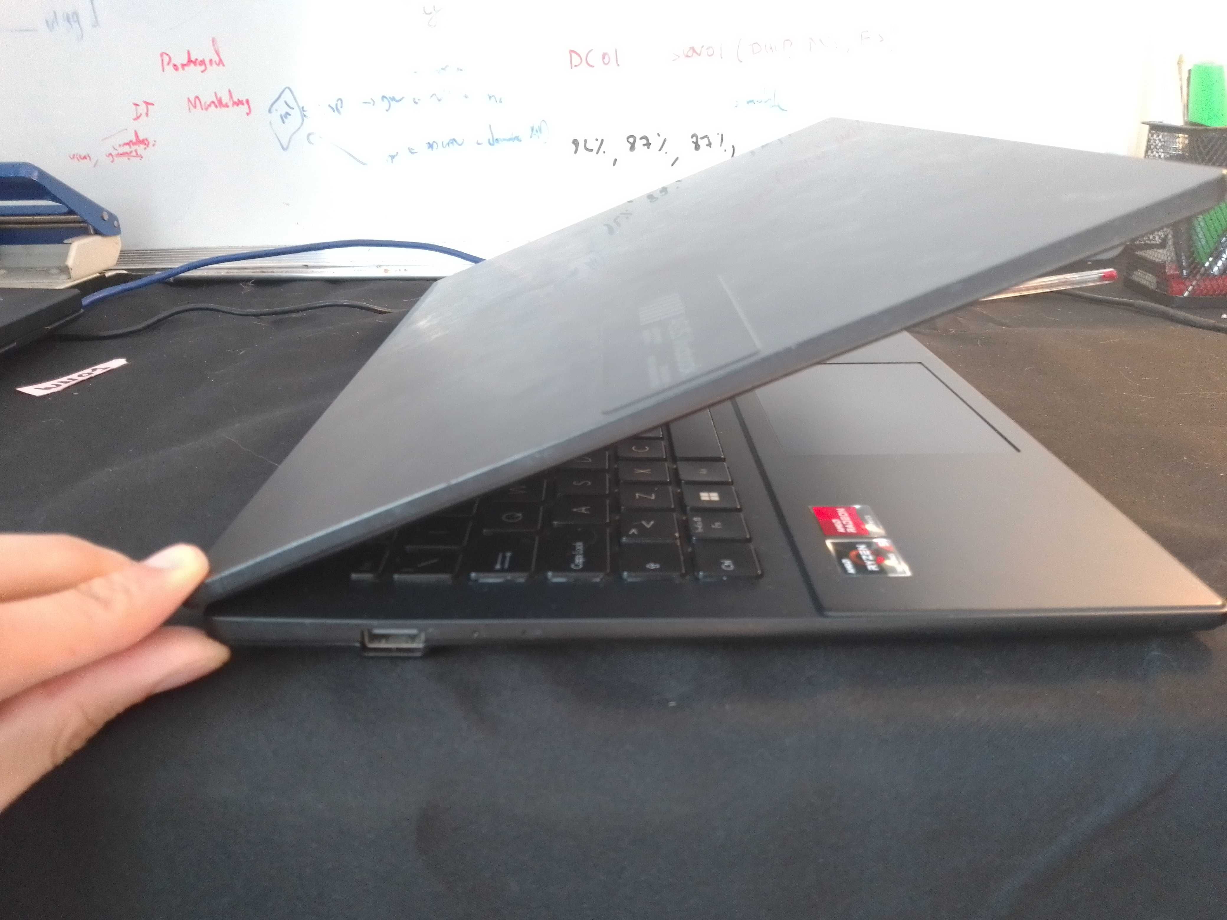 Asus Vivobook Go 15 [E1504F]