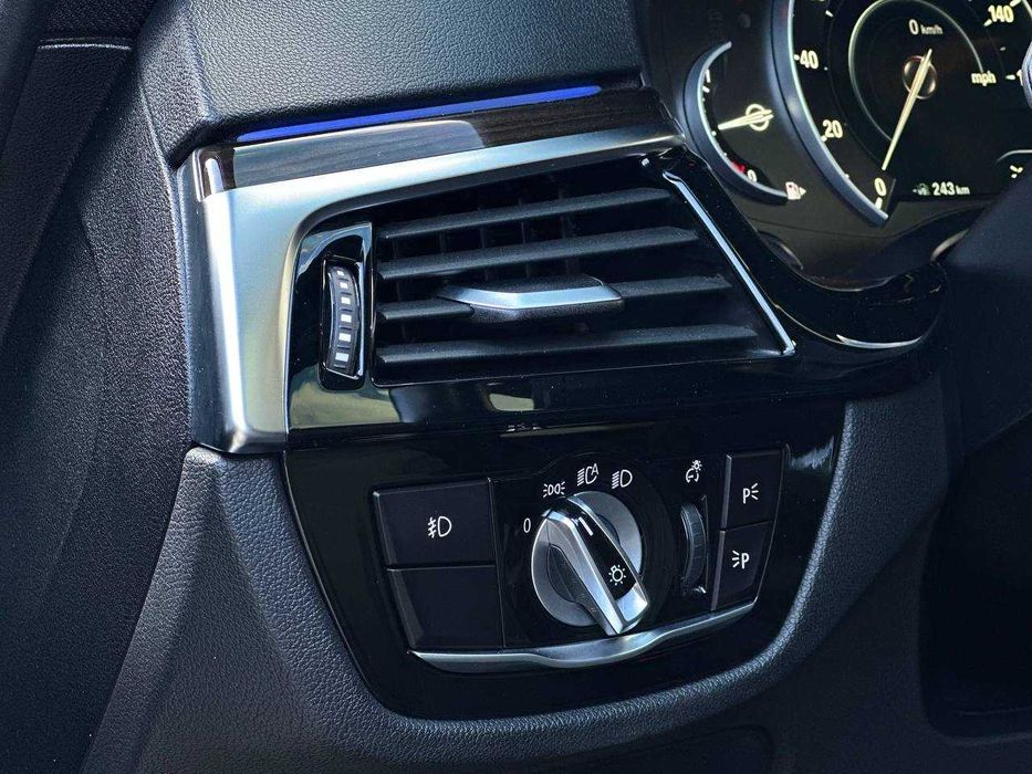 BMW 530E G30 (Розстрочка / Лізинг)