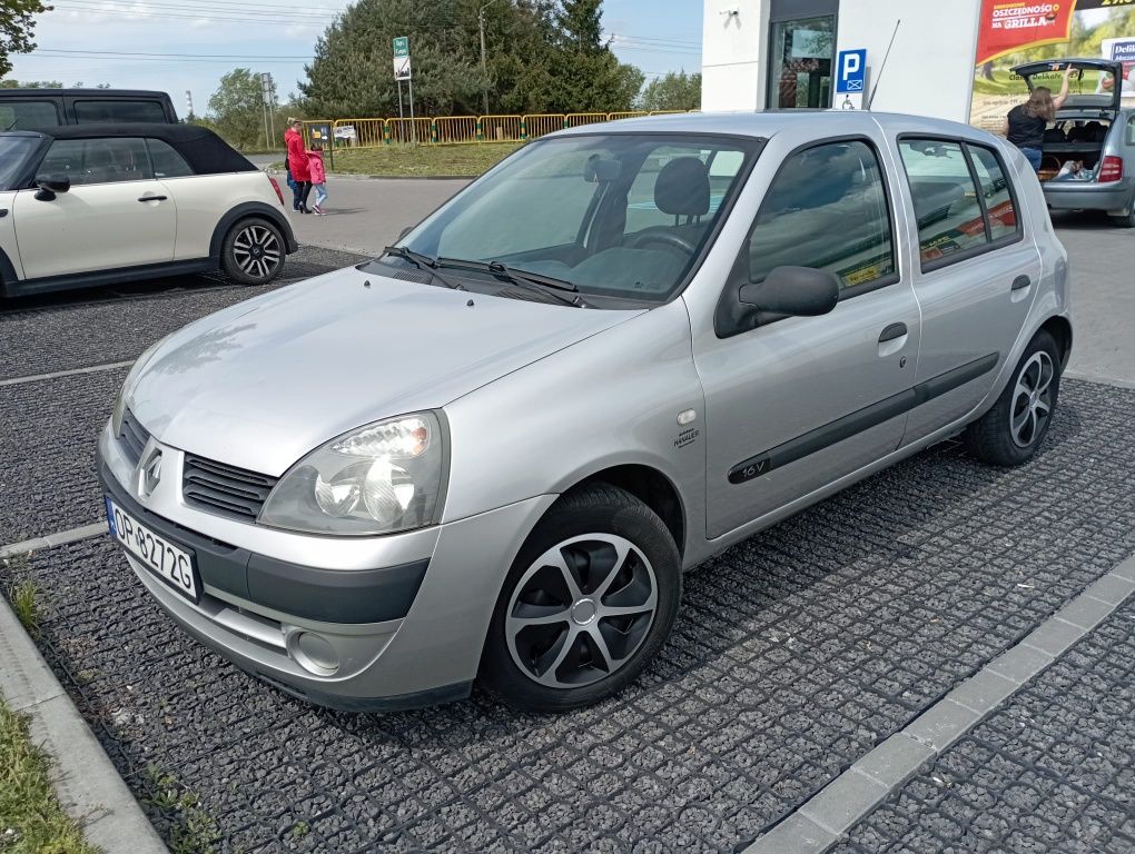 RENAULT CLIO II, rocznik 2005