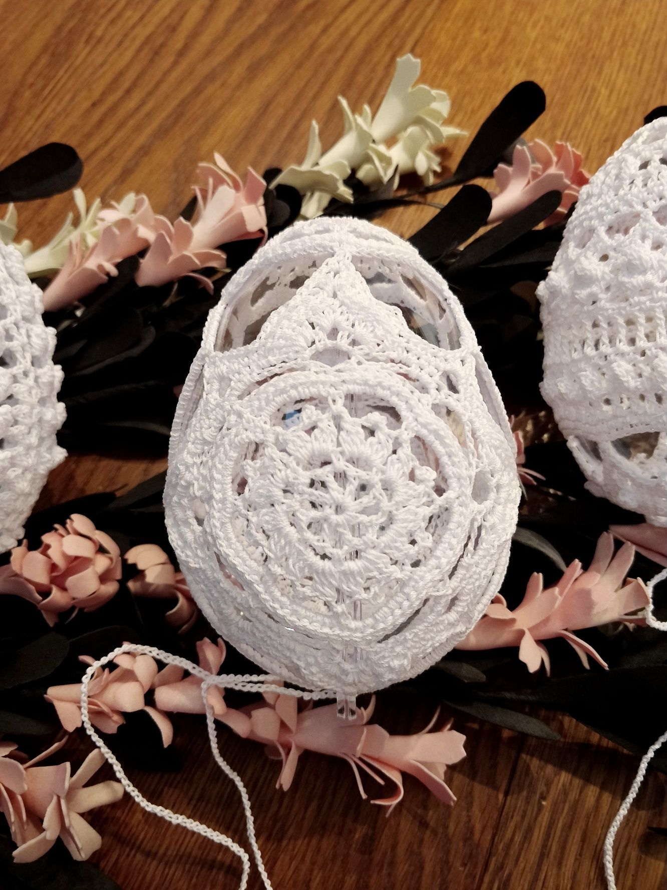 Duże ażurowe ozdobne pisanki zawieszki Komplet Handmade 3 szt