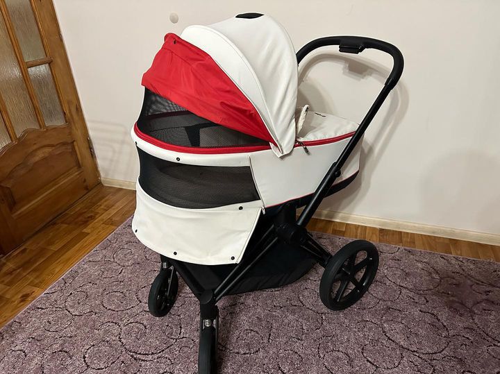 Коляска Cybex Priam Lux Scuderia Ferrari