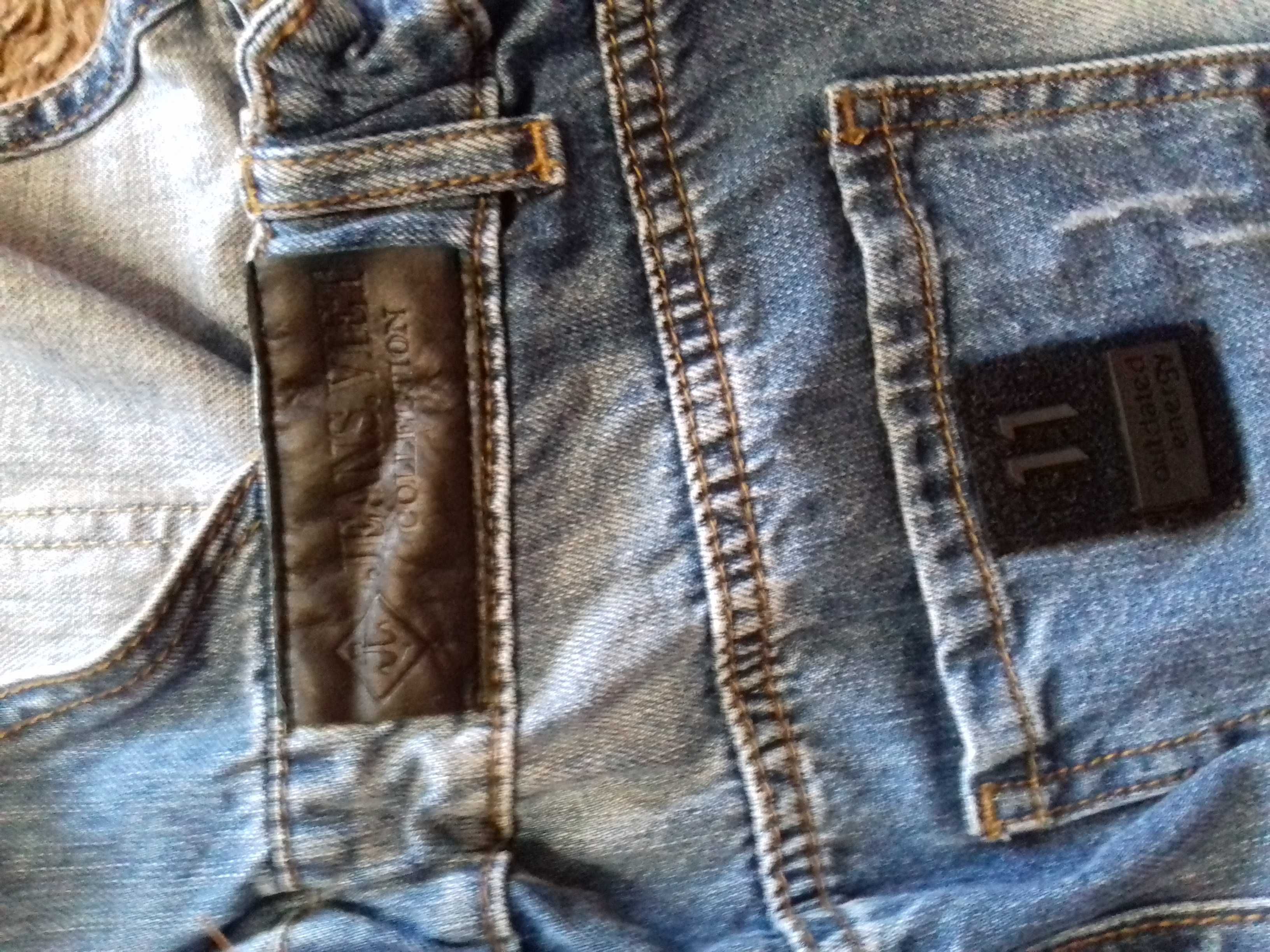 Джинси DIAMOND JEANS. Viet 29р.