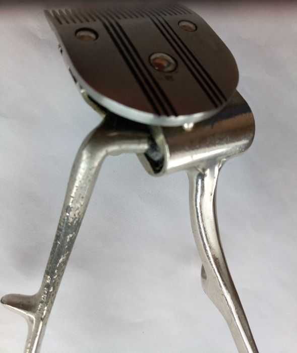 Ручная машинка для стрижки волос