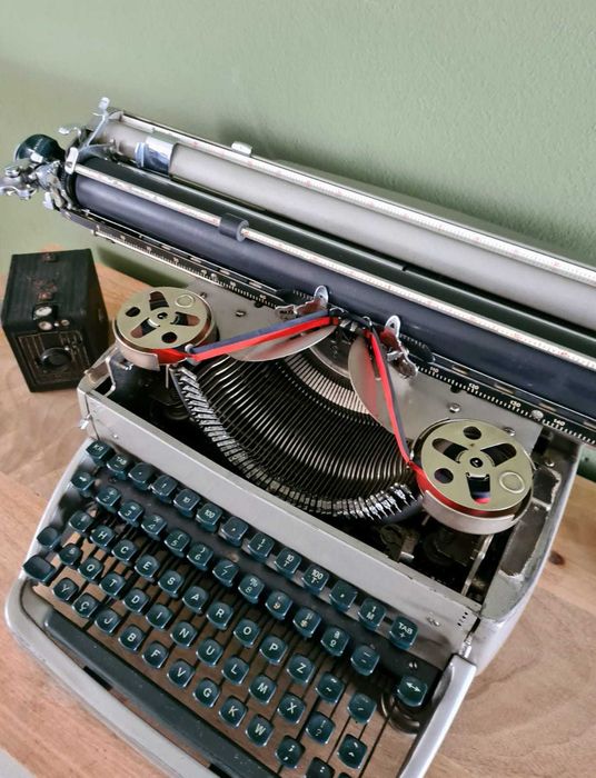 Máquina de escrever Remington Rand Super-Riter (anos 50)
