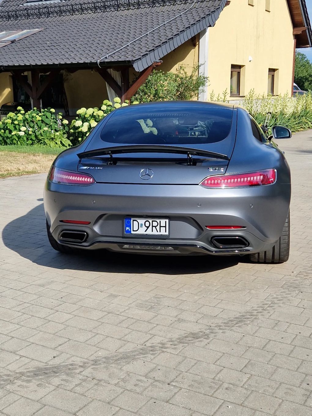 Mercedes-Benz AMG GT Mercedes AMG GTS przebieg jedyne 9100 km stan idealny