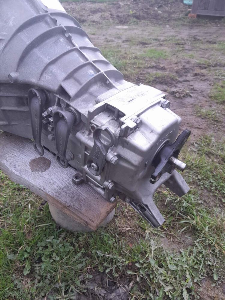 Коробка mersedes w 124