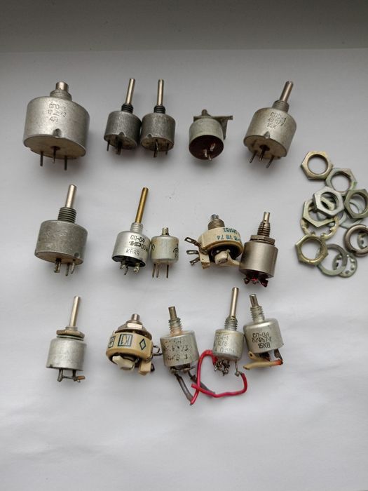 Переменное сопротивление /змінний опір/резистор