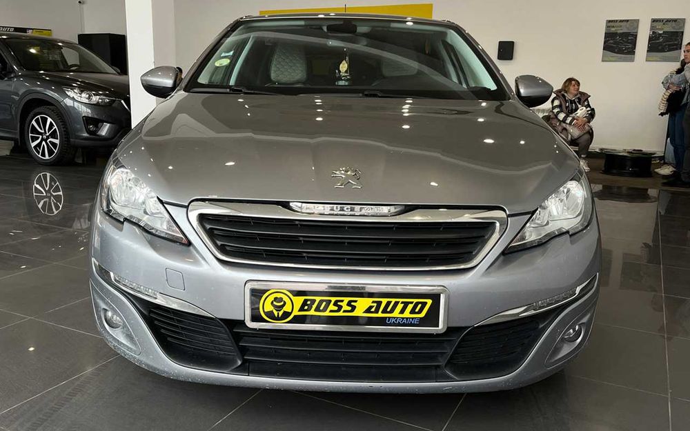 Peugeot 308 2016