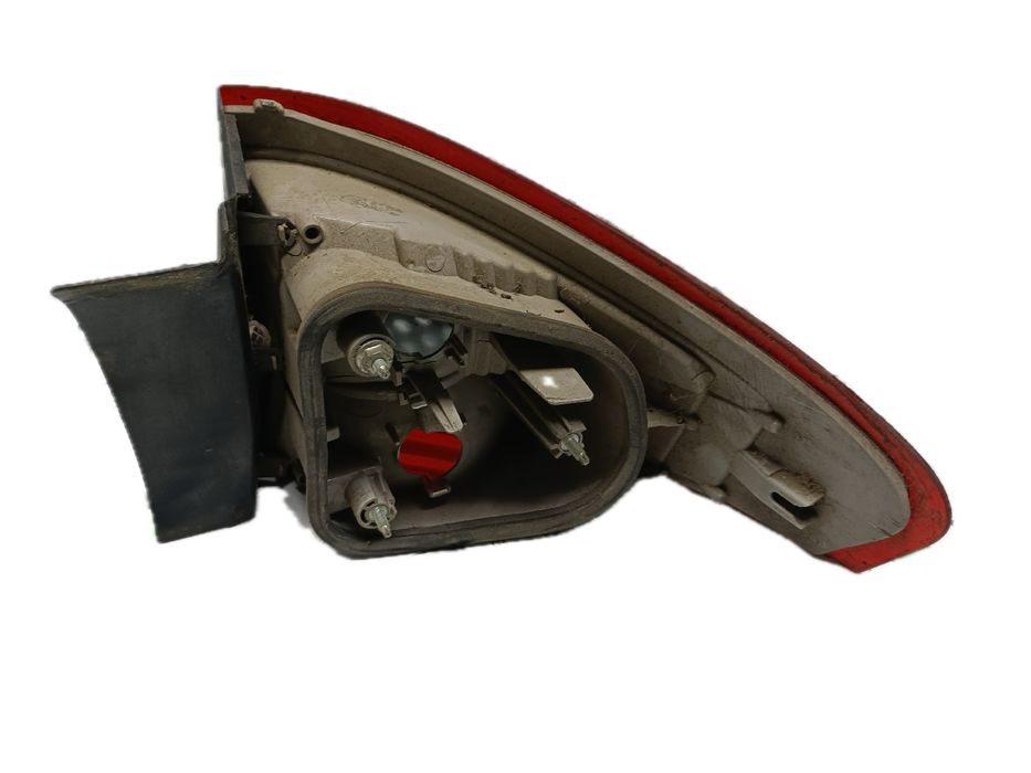 Farolim esquerdo FORD Mondeo IV (BA7)