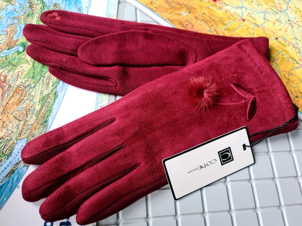 Damskie rękawiczki zimowe marki Code nowe czerwone