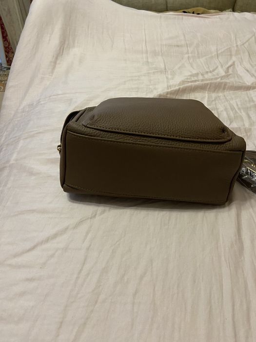 Сумка жіноча шкіряна