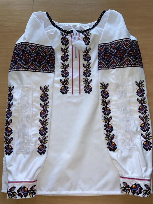 Вишиванка жіноча Вишита блуза