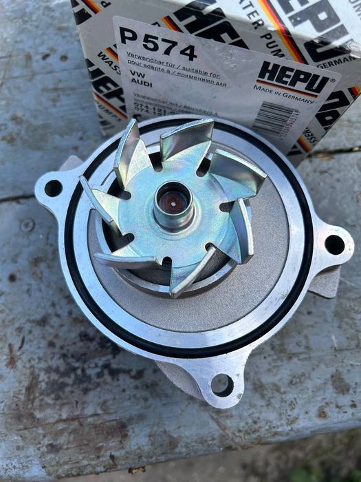 Водяной насос Hepu