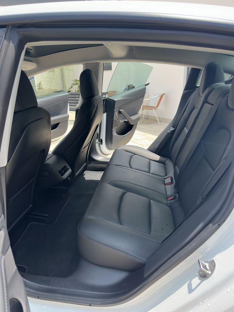 Model 3 performance 2021/60mil kms
