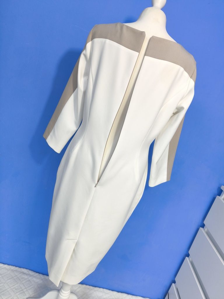 Helen Mc Alinden klasyczna elegancka sukienka w stylu minimalistycznym