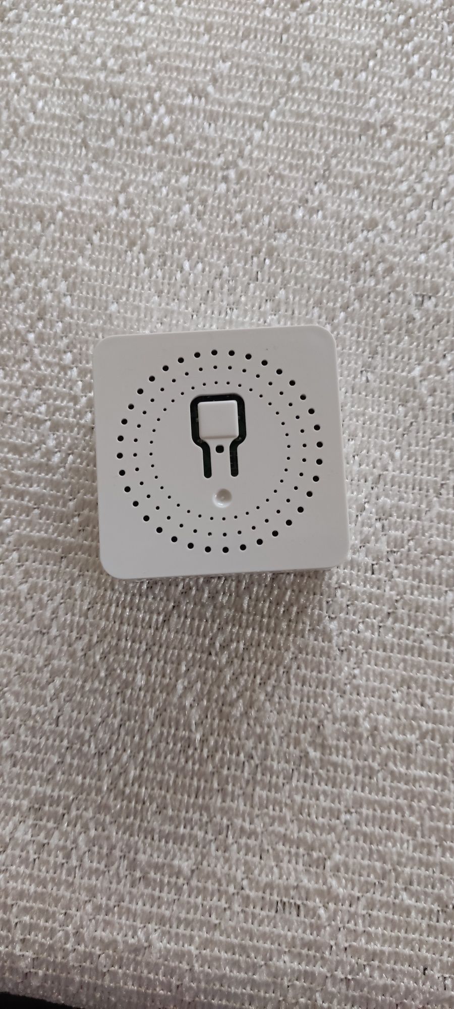 Mini przełączniki dopuszkowe wifi Smart Home 3 Sztuki