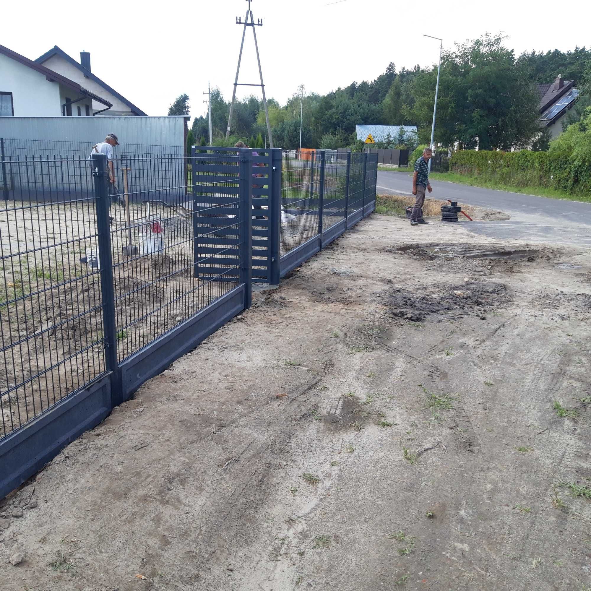 Montaż ogrodzen z materialami panelowe