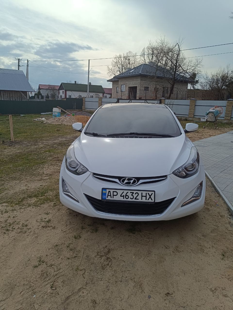 Срочно! Продам Hyundai Elantra 2014 1.8 Автомат