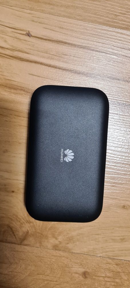 Przenośny Router Huawei E5784B - 230