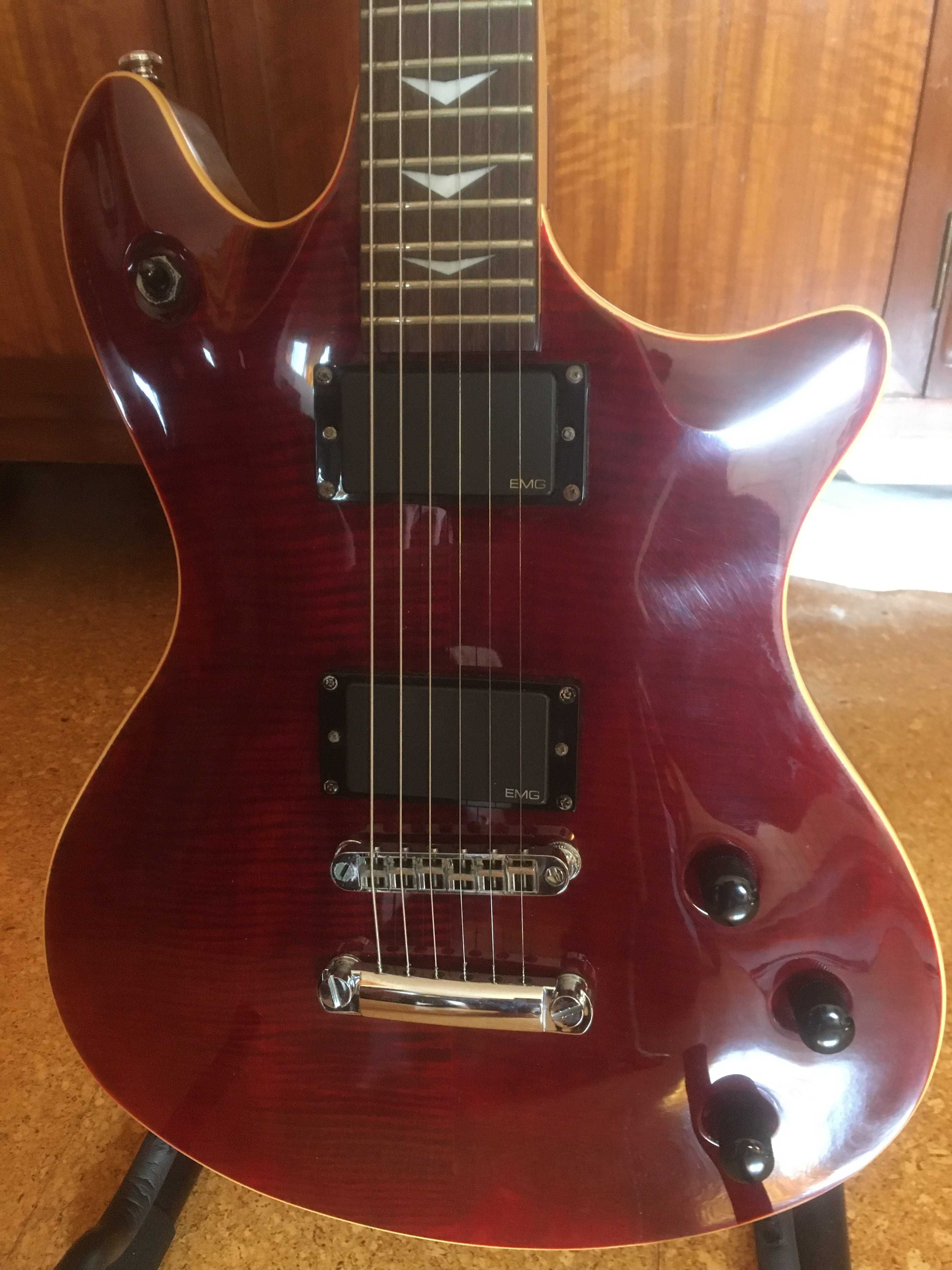 Guitarra elétrica Schecter Tempest Extreme (Diamond) pickups EMG 81/85