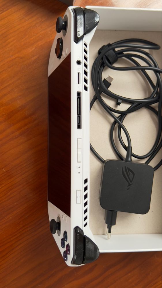 Consola Portatil ROG Ally