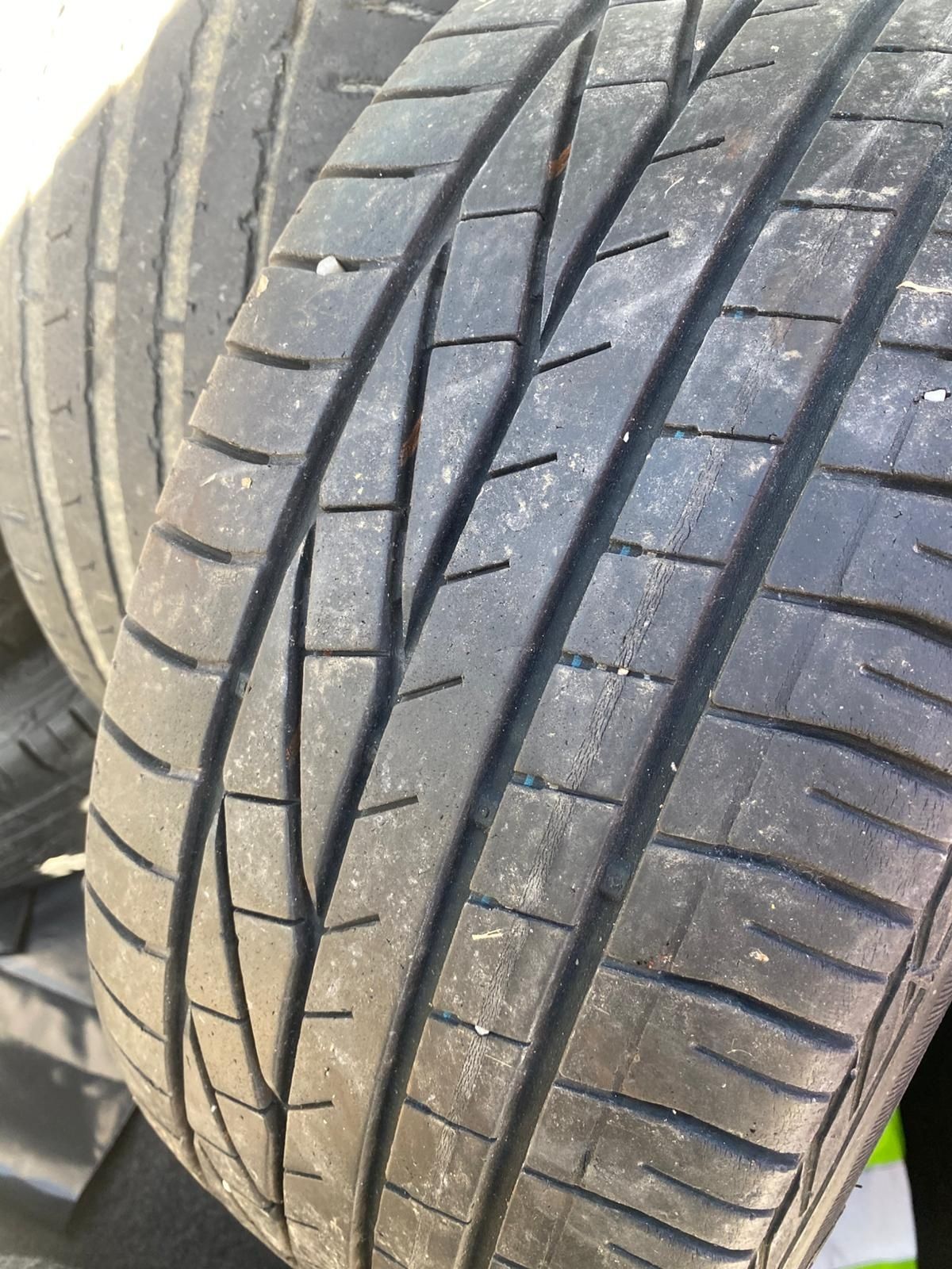 Vendo jantes 15 com pneus