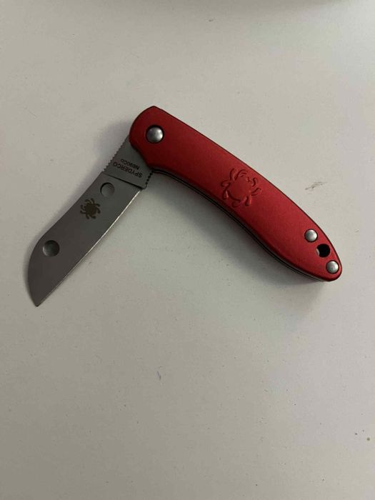 Nóż składany Spyderco Roadie Red C189PRD