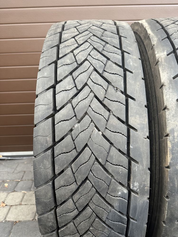 295/80 r22.5 Goodyear K-max D