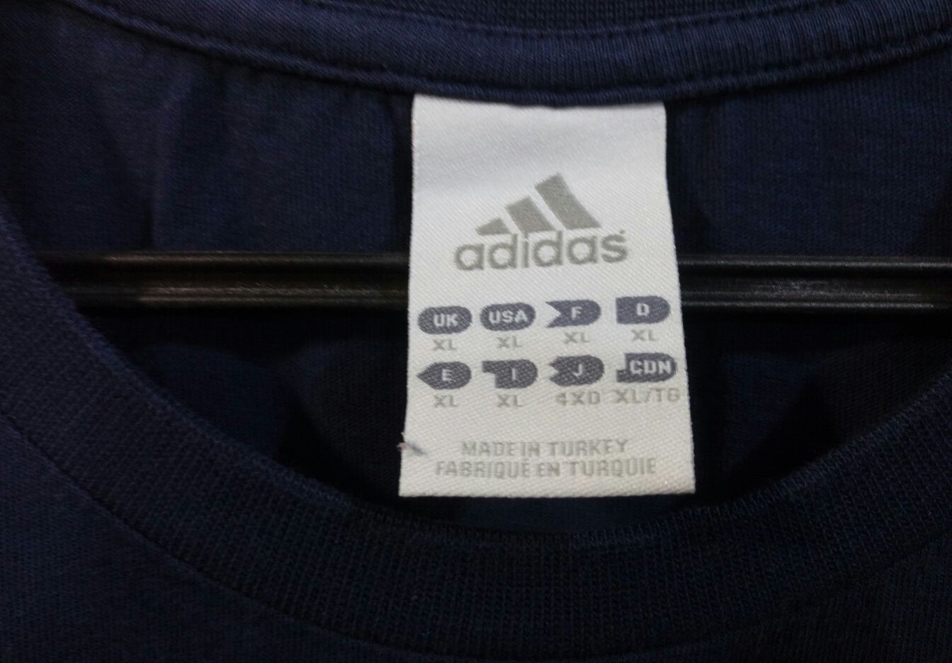 Adidas XL нова літня чоловіча футболка