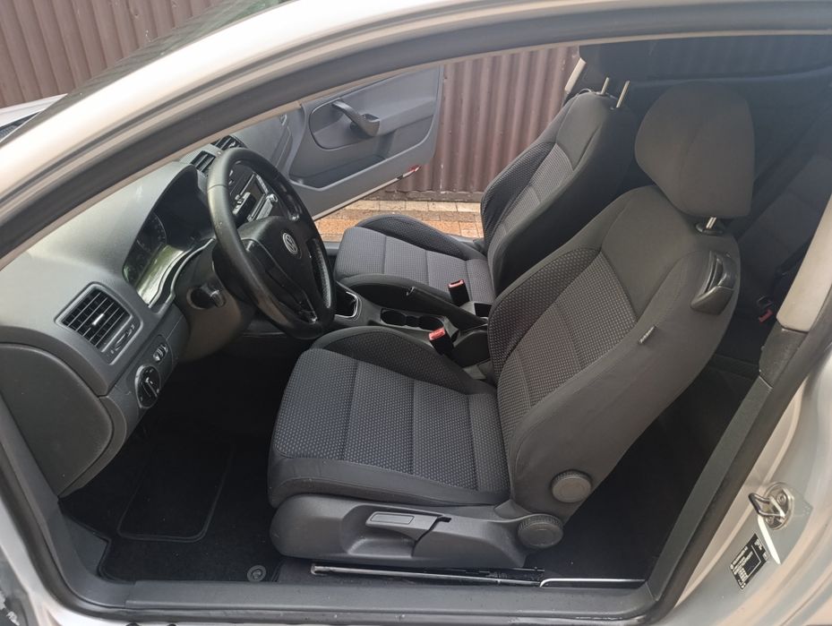 Golf 2.0 TDI/3D-SportLine-Alu* Ładny