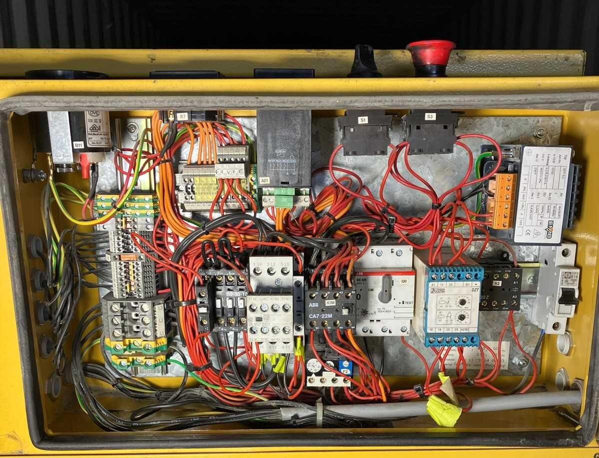 Kompresor sprężarka Kaeser SM 11 + zbiornik 150l | 7,5 kW | 1145 l/min