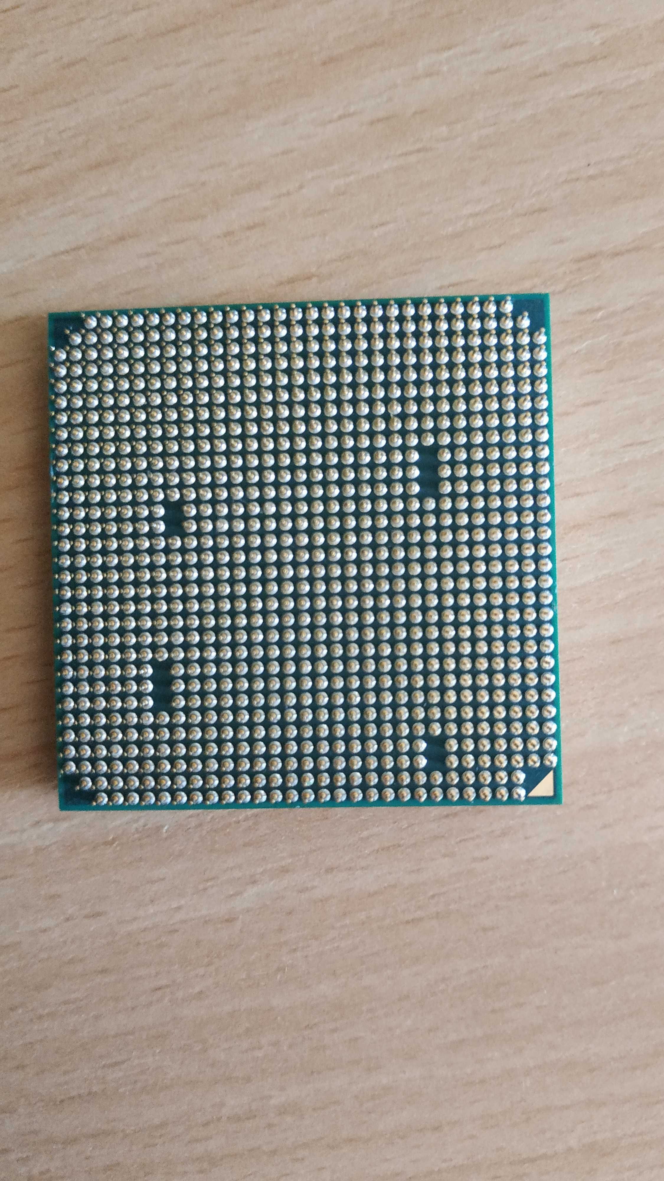 Процессор AMD Athlon II X2 245