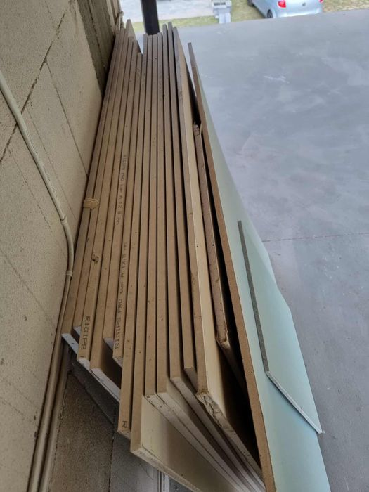 Karton gips / pozostalosci po budowie / lazienkowe