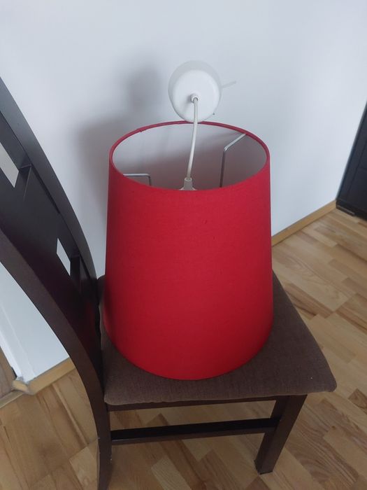 Lampa wisząca czerwona