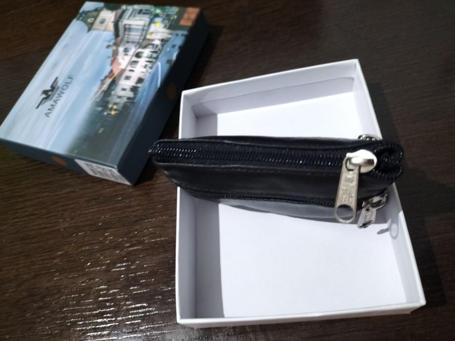 Porta moedas e notas em pele preta