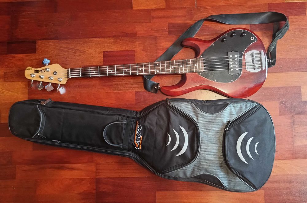 Sterling by Music Man SUB Ray5 – 5-strunowy bas
