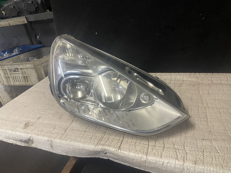 Lampa prawa reflektor Ford Galaxy mk3 S-max  oryginal przod