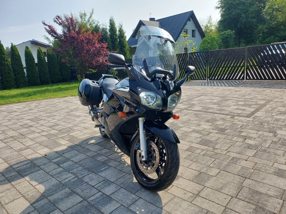YAMAHA FJR 1300 Stan bardzo dobry