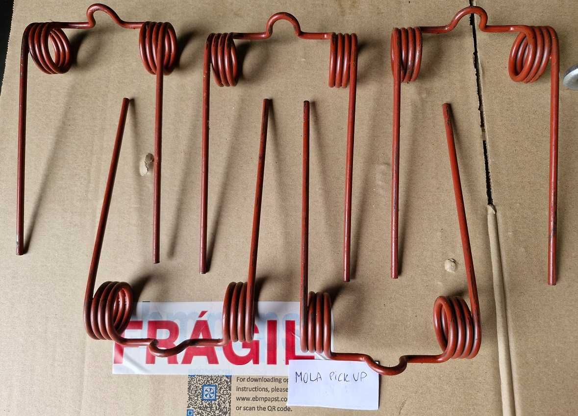 Vendo material vario para Alfaias - Trator,