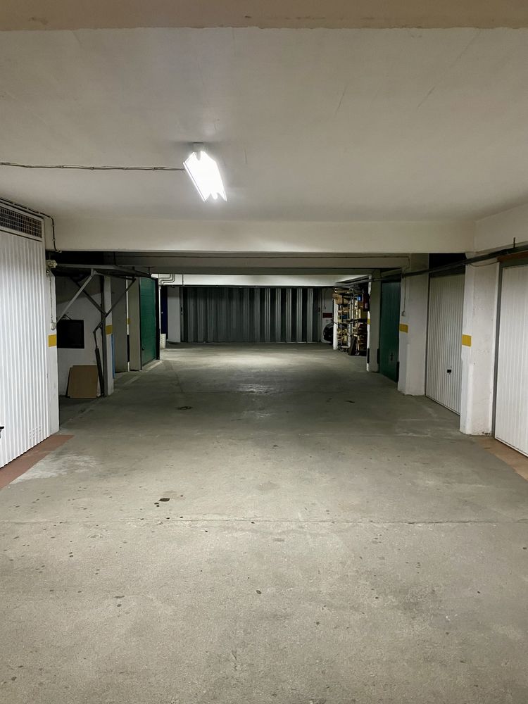 Garagem box no Alto do Seixalinho, Barreiro