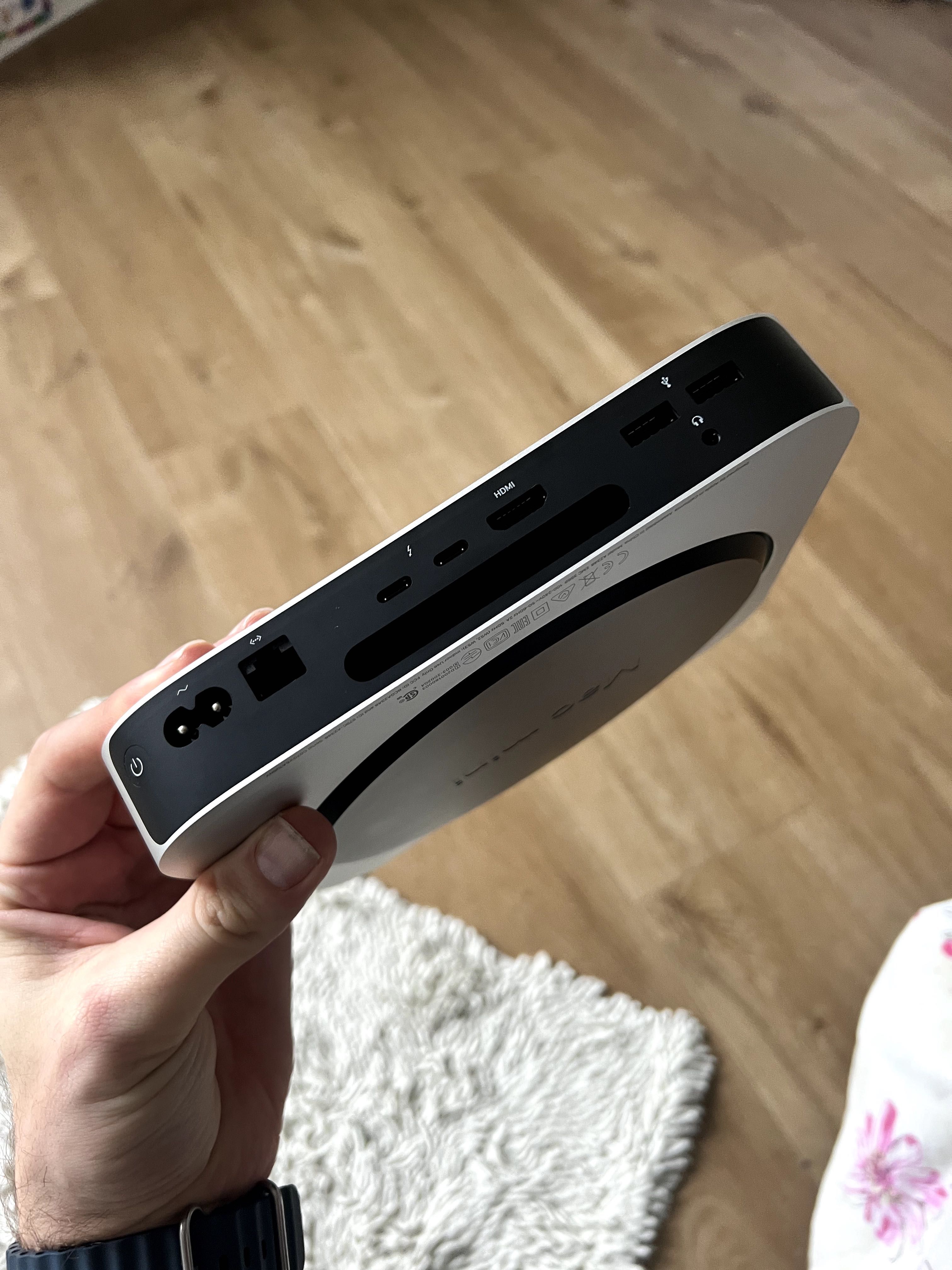 Apple Mac mini, M1, 8gb, SSD 256Gb, Model No. A2348