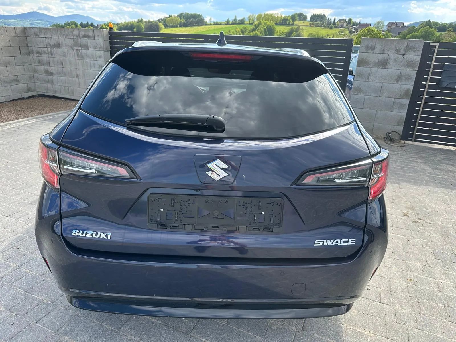 Suzuki Swace 1.8Hybrid Elegance Ledy Navi Kamera Digital cockpit
