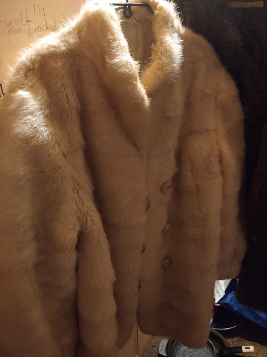 Sprzedam kurtkę futro naturalne