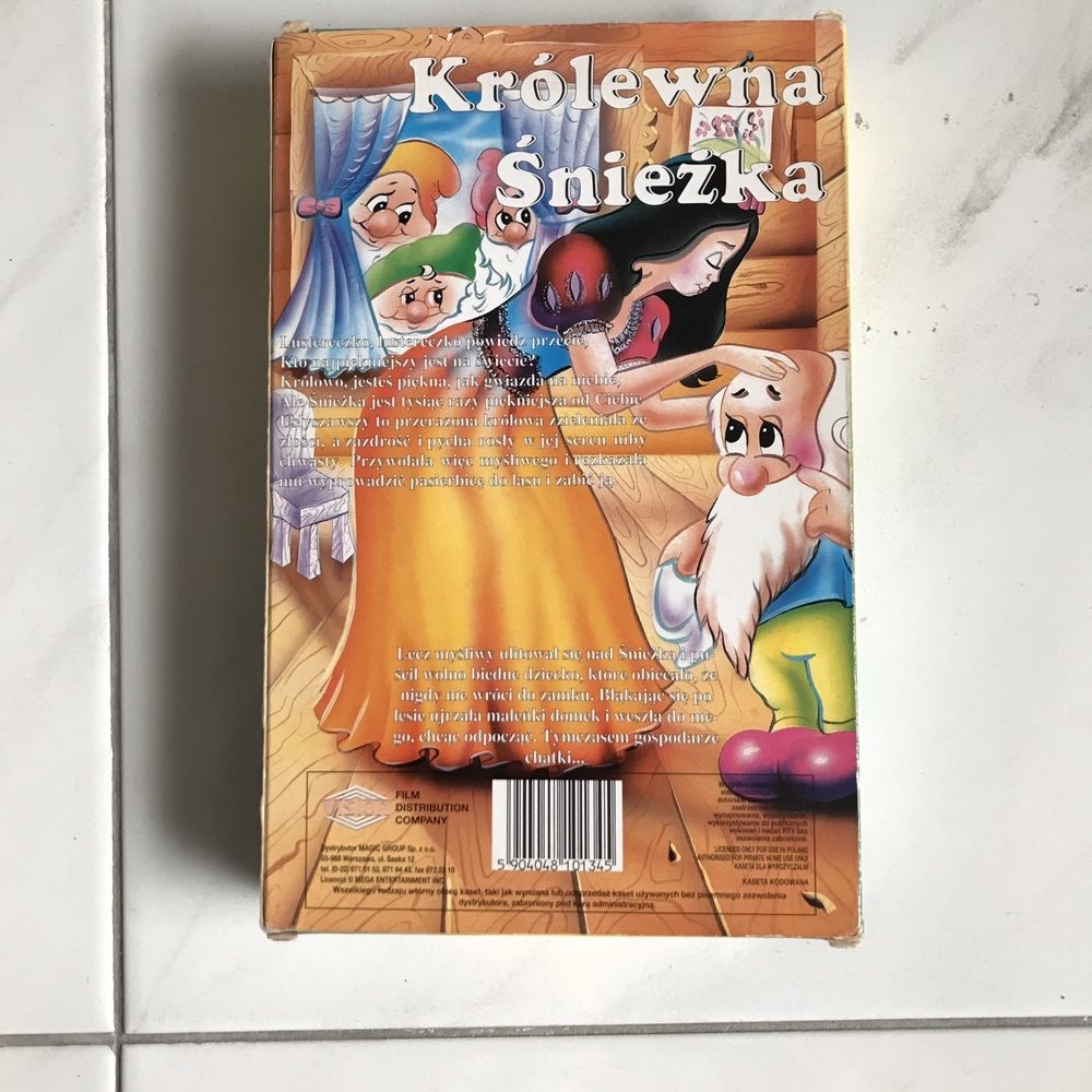 Film dla dzieci KRÓLEWNA ŚNIEŻKA (Baśnie Braci Grimm) kaseta wideo VHS