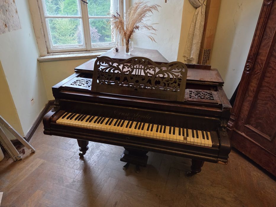 Fortepian pianino Instrument Irmler & Hofbauer Antyk 2x