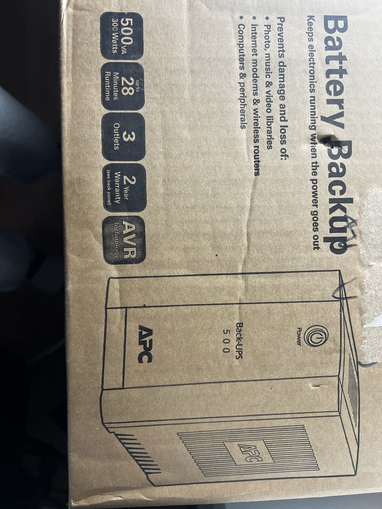 Zasilacz awaryjny UPS APC BX500CI Back-UPS 500VA