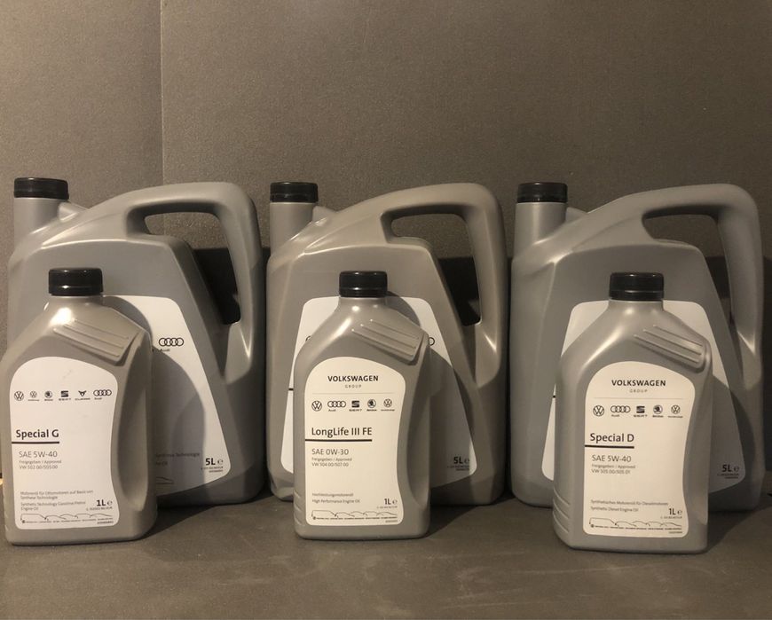 Масло синтетика/Vw 0w30 5л -1739/vw 5w40 D 5л -1799/vw 5w40 G 5л -1545